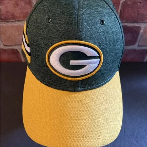 Green Bay Packers New Era 39Thirty M/LGreen Hat - Picture 4 of 9